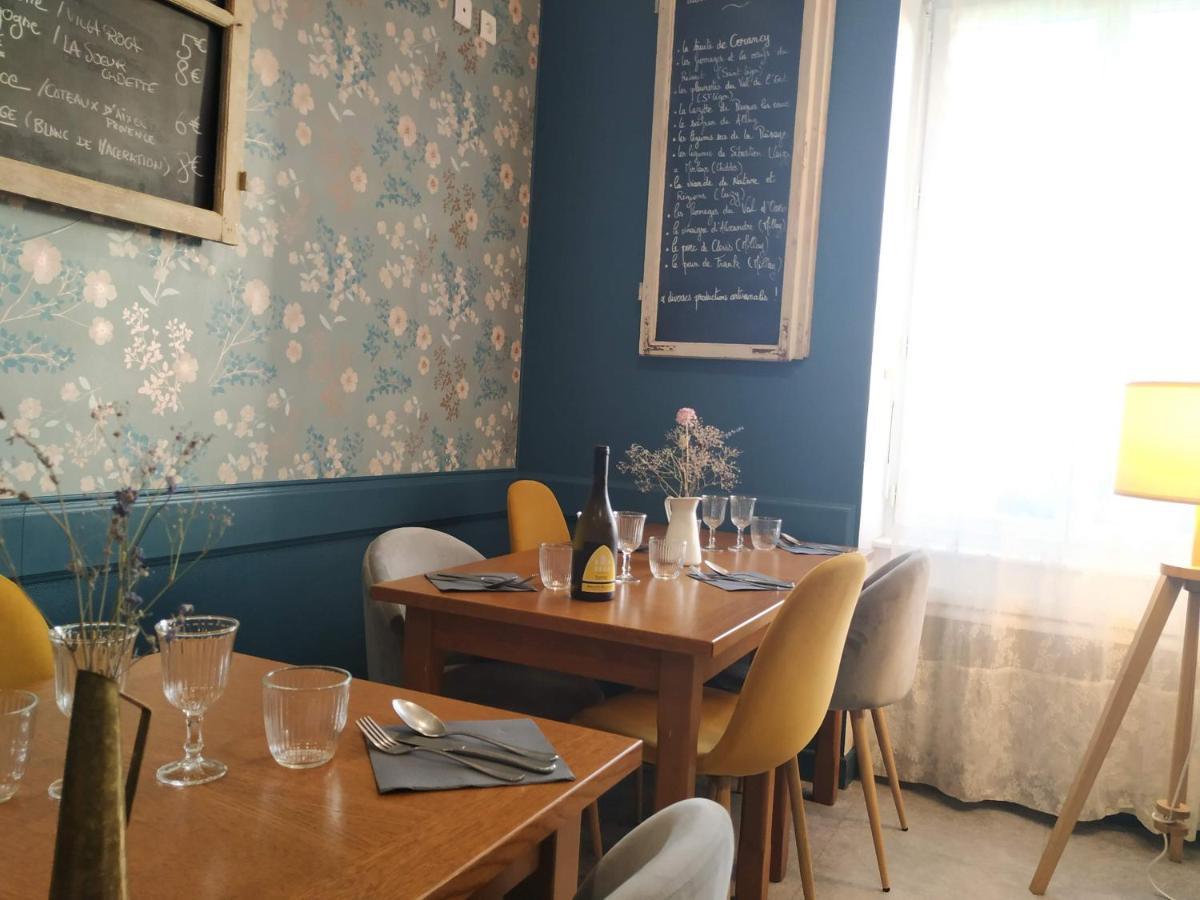 Auberge De Poil מראה חיצוני תמונה